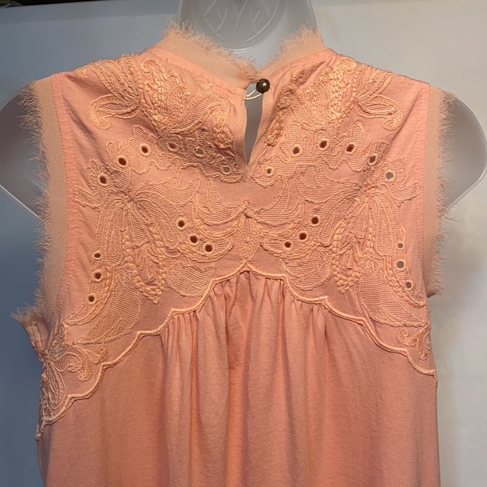 Anthropologie Meadow Rue Laia Peach Top NWOT - Picture 5 of 9